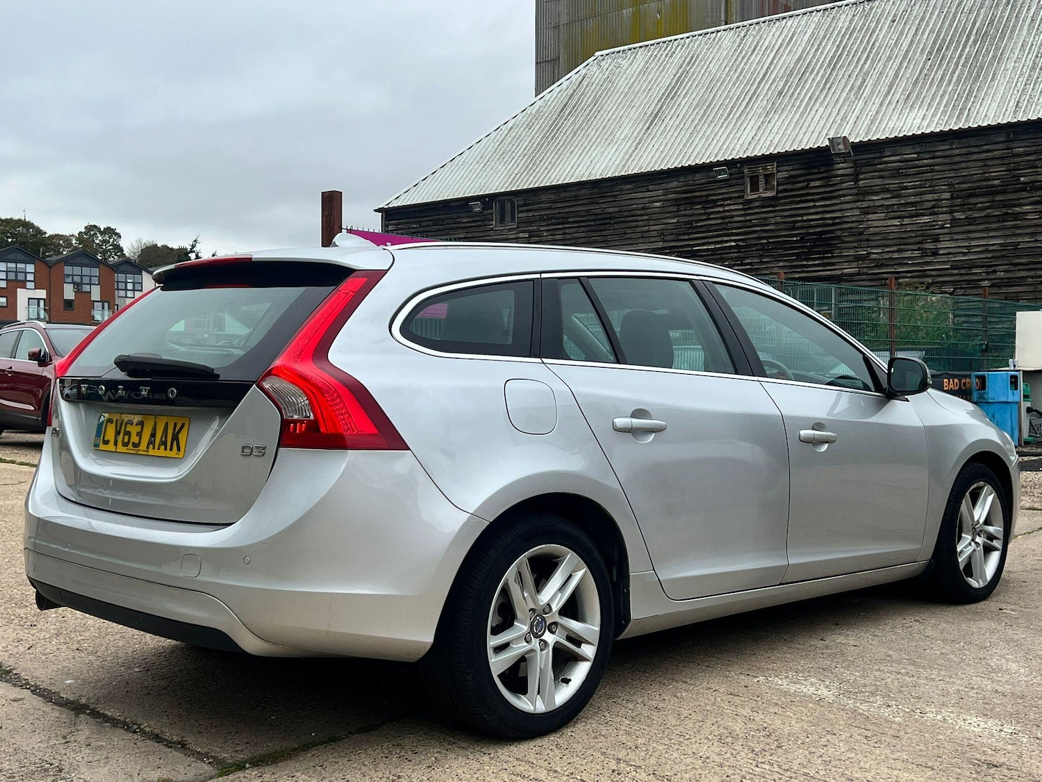 Used Volvo V60 2013 for sale - 76283708: Photo 6