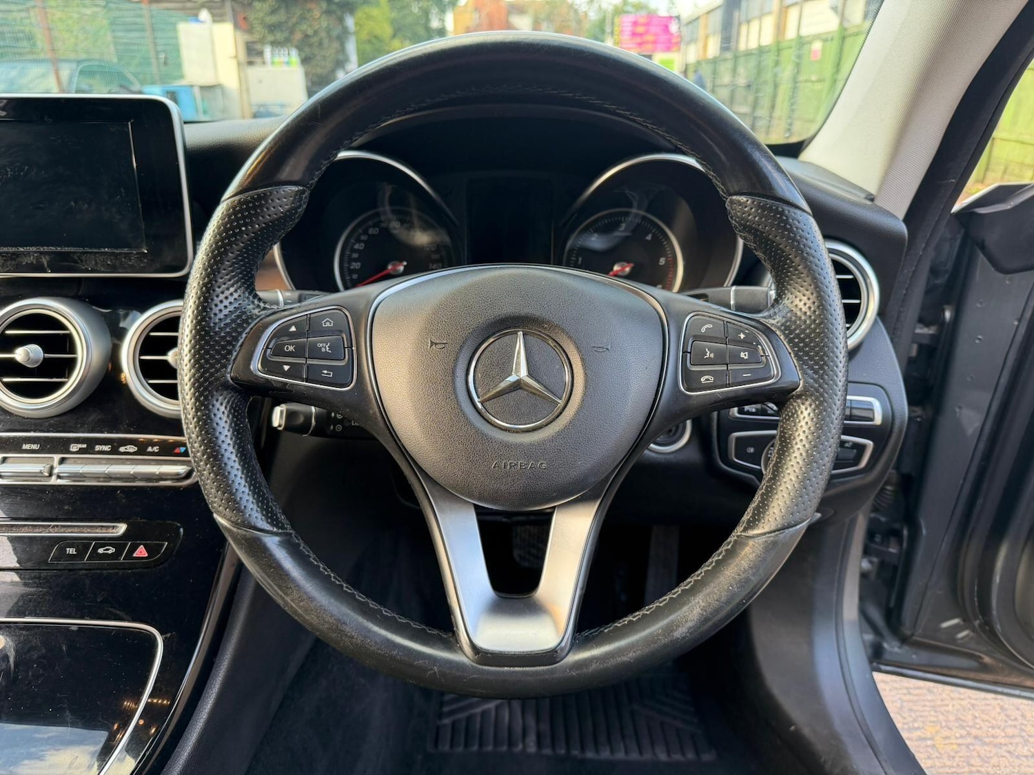 Used Mercedes-Benz C Class 2016 for sale - 76753191: Photo 22