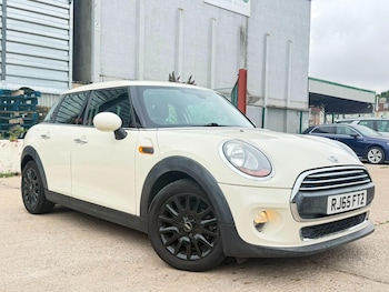Used MINI Hatch 2015 for sale - 79202400: Photo