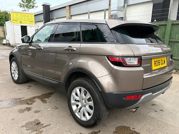 Used Land Rover Range Rover Evoque 2018 for sale - 78752503: Photo