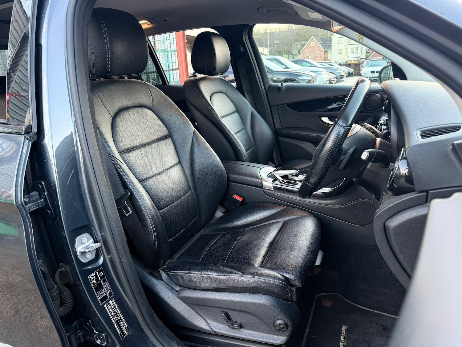 Used Mercedes-Benz GLC 2016 for sale - 77175025: Photo 16