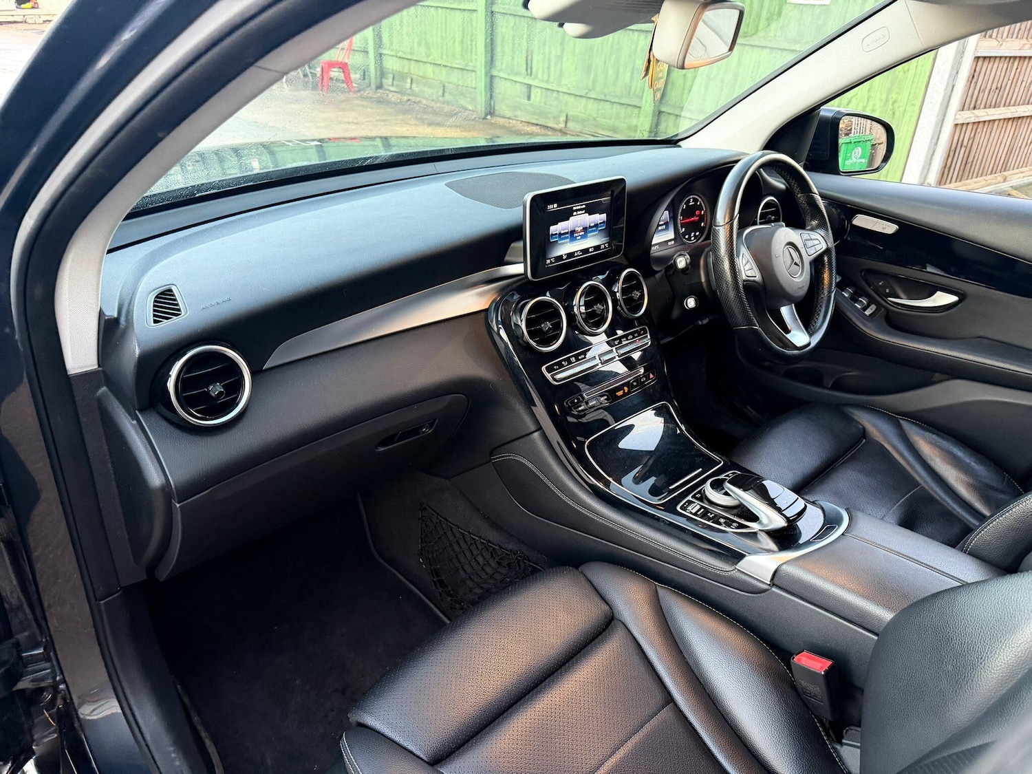 Used Mercedes-Benz GLC 2016 for sale - 77175025: Photo 25