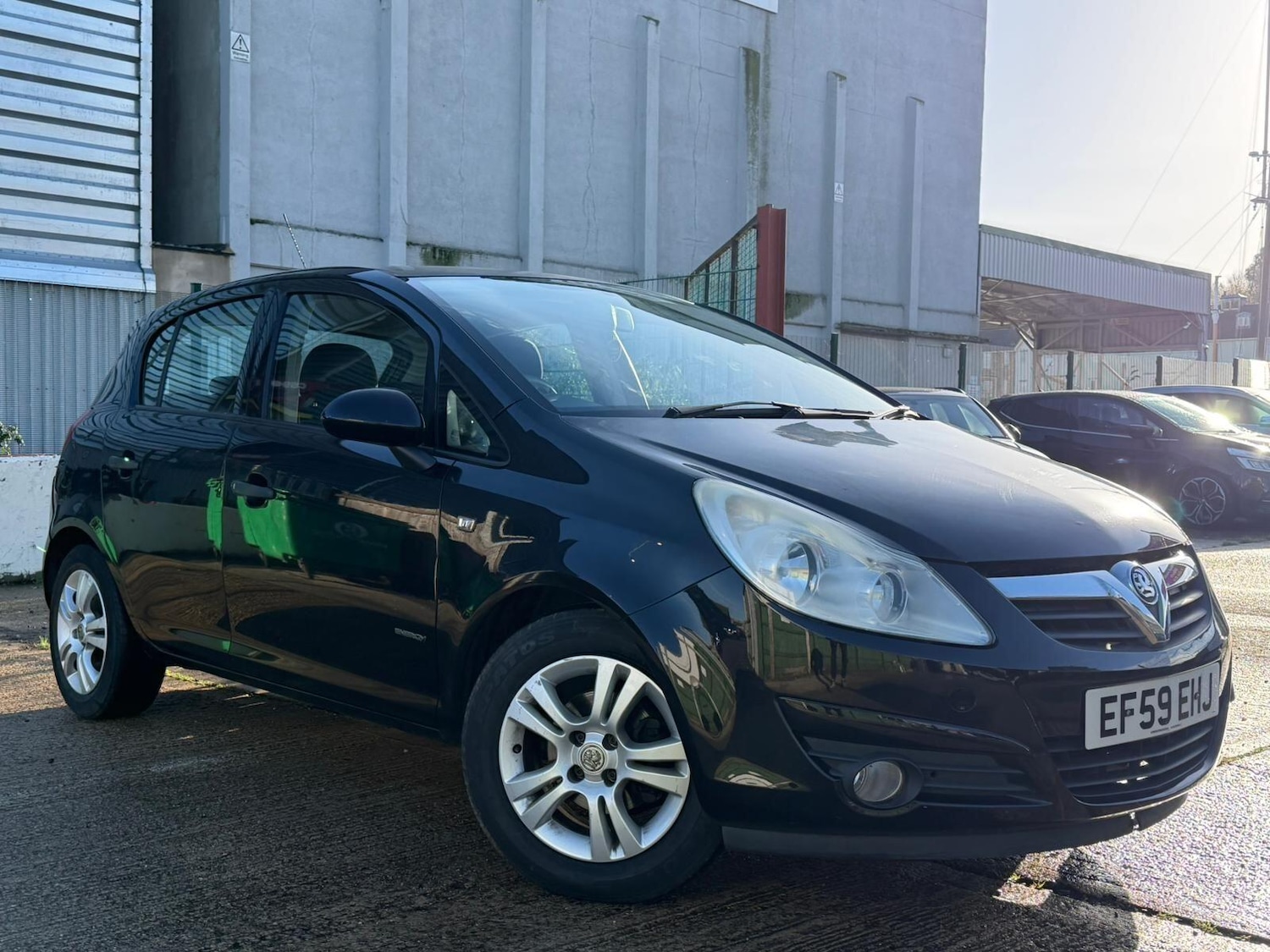 Used Vauxhall Corsa 2010 for sale - 76832663: Photo 1