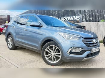 Used Hyundai Santa Fe 2016 for sale - 79793979: Photo