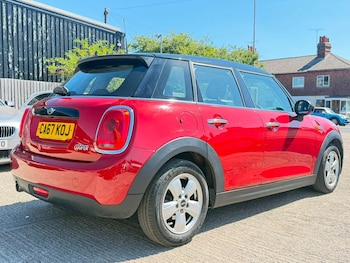 Used MINI Hatch 2018 for sale - 79509373: Photo