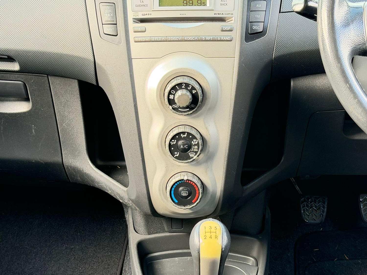 Used Toyota Yaris for sale - 77612664: Photo 23