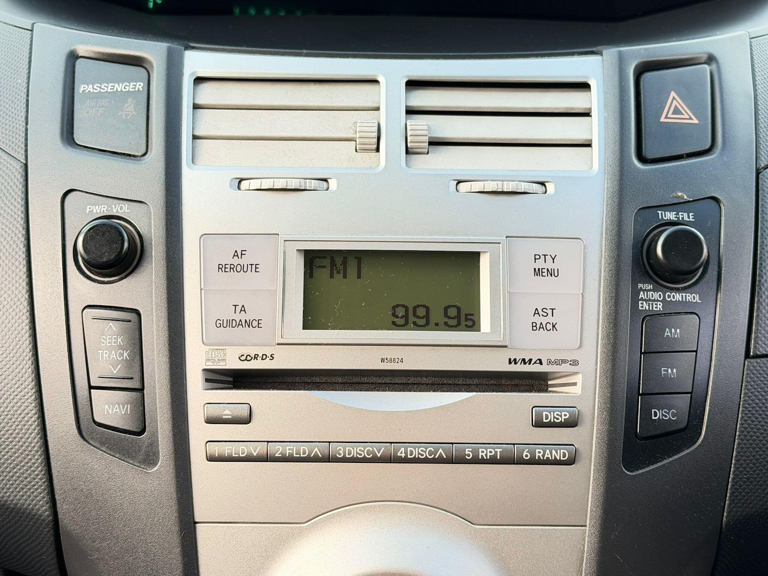 Used Toyota Yaris for sale - 77612664: Photo 26