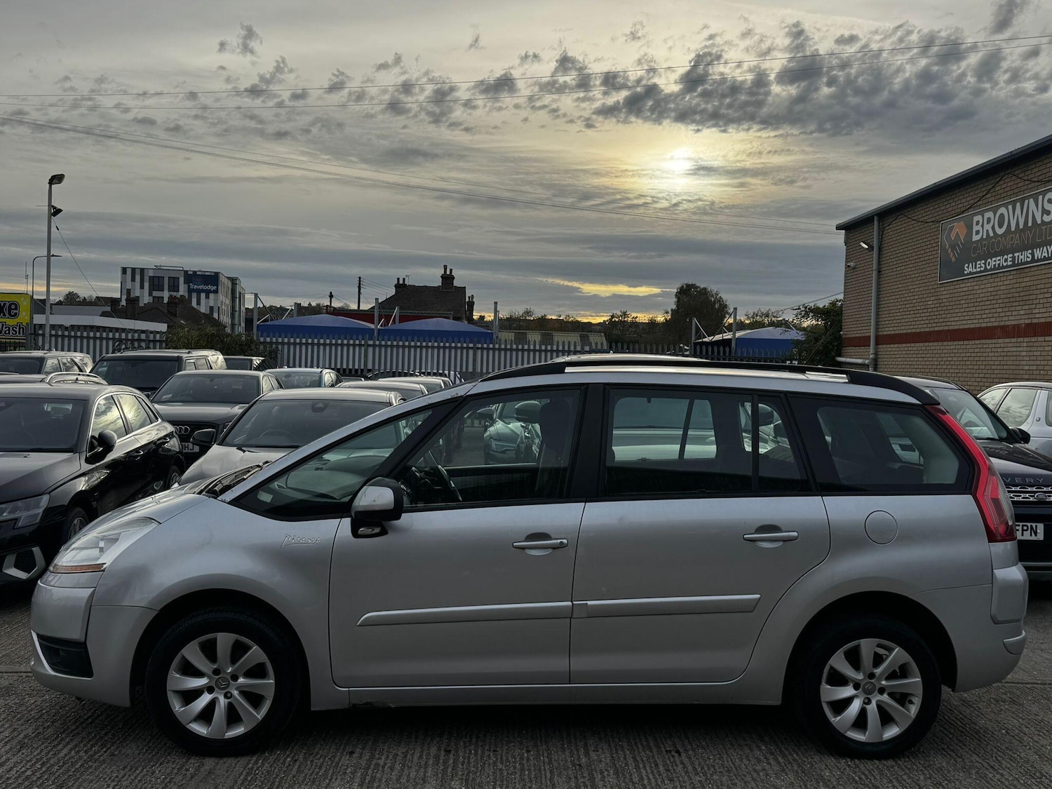 Used Citroen C4 Grand Picasso 2010 for sale - 76898471: Photo 6