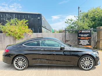 Used Mercedes-Benz C Class 2017 for sale - 79425525: Photo
