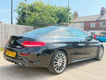 Used Mercedes-Benz C Class 2017 for sale - 79425525: Photo