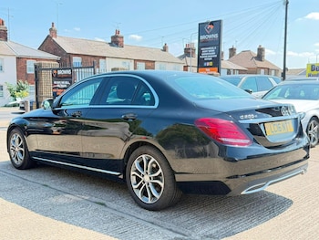 Used Mercedes-Benz C Class 2016 for sale - 79348442: Photo