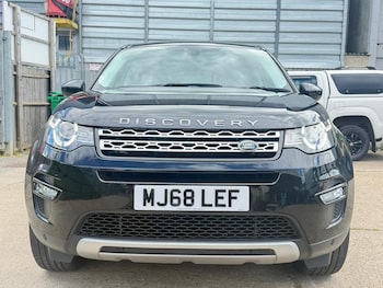 Used Land Rover Discovery Sport 2018 for sale - 78860243: Photo