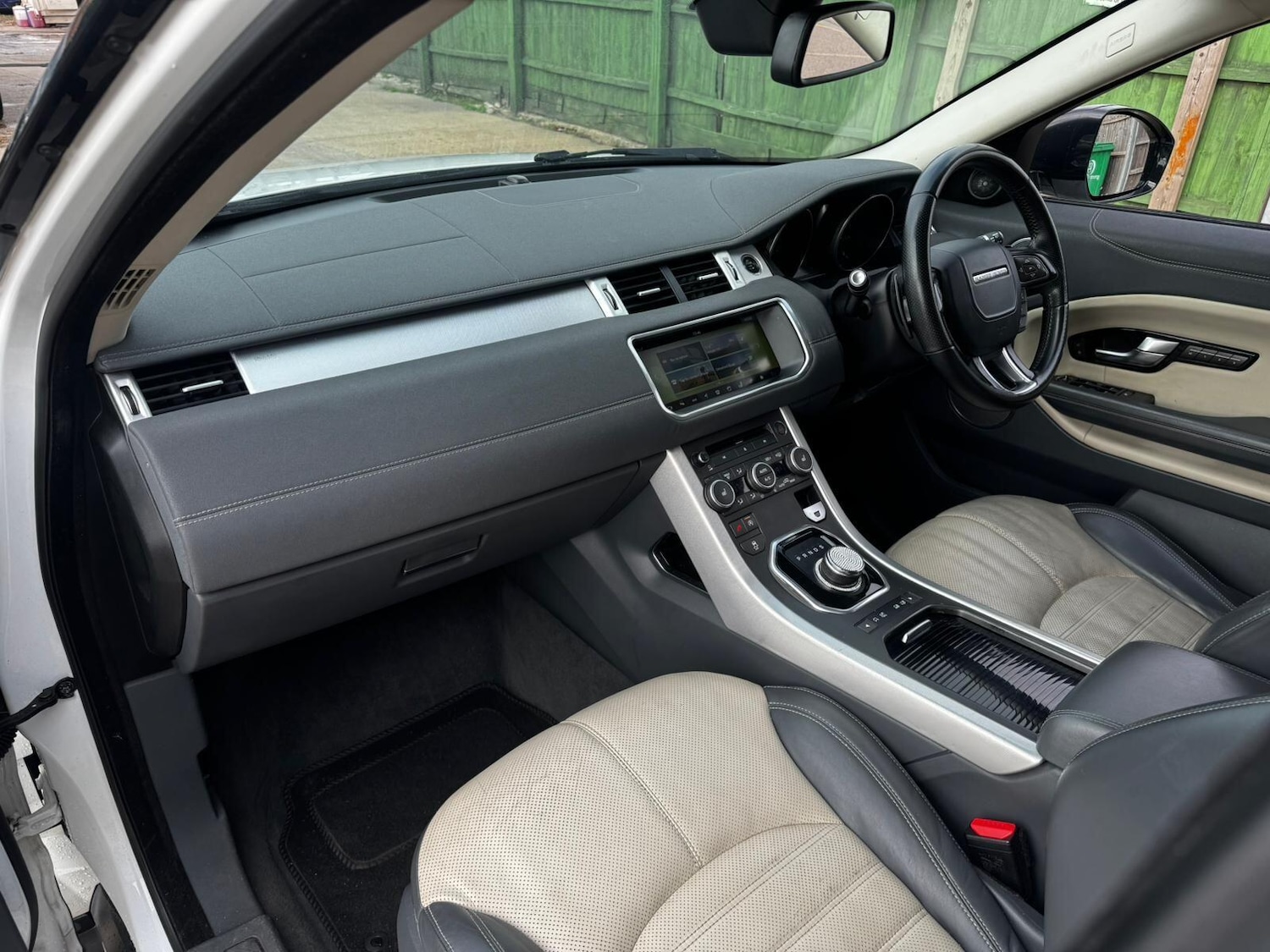 Used Land Rover Range Rover Evoque 2016 for sale - 76226825: Photo 23