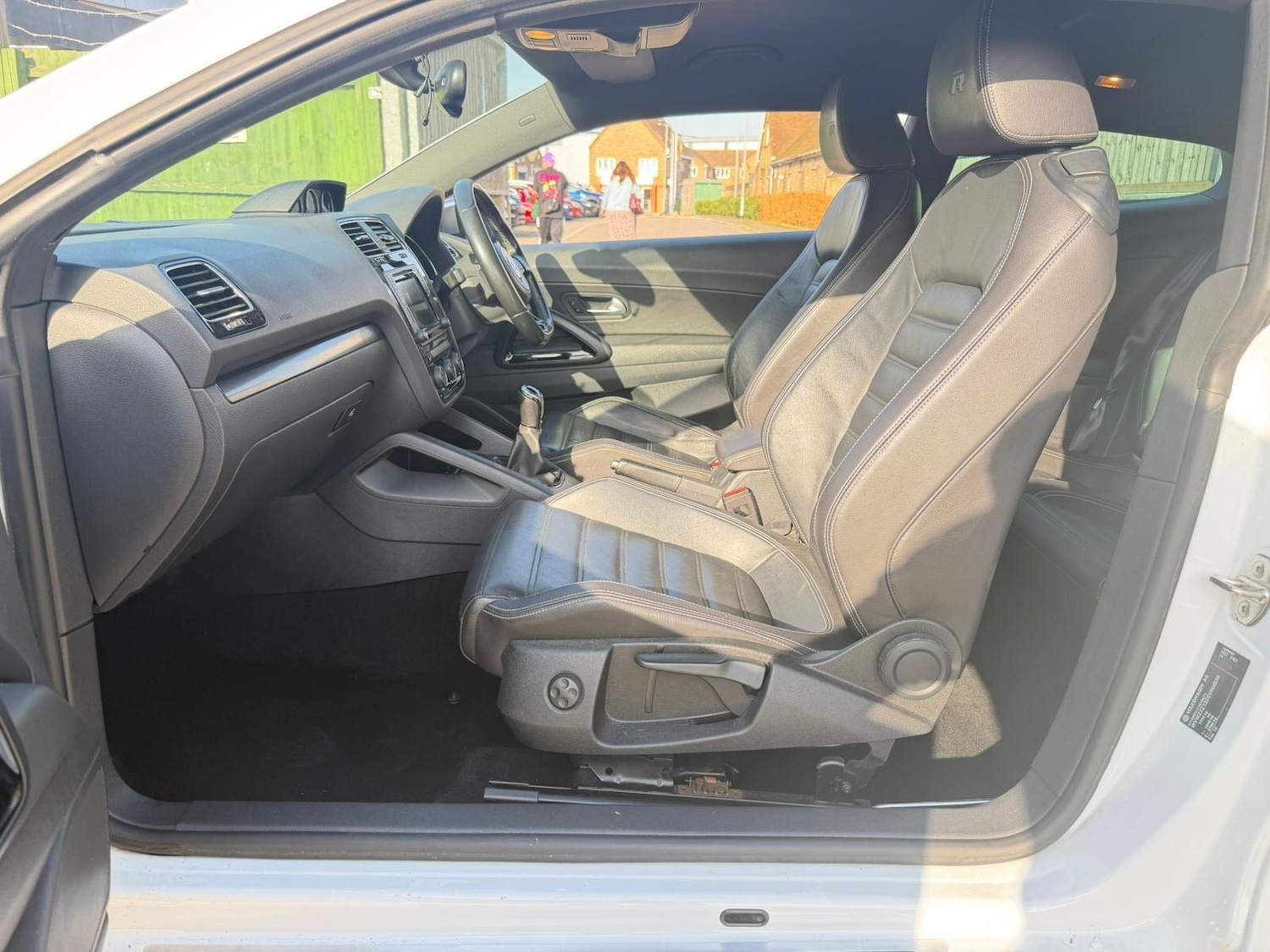 Used Volkswagen Scirocco 2016 for sale - 77768512: Photo 24