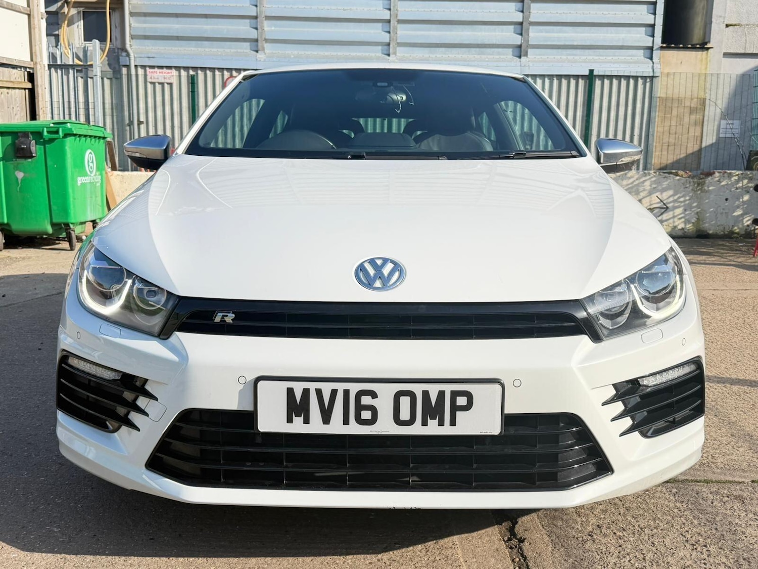 Used Volkswagen Scirocco 2016 for sale - 77768512: Photo 3