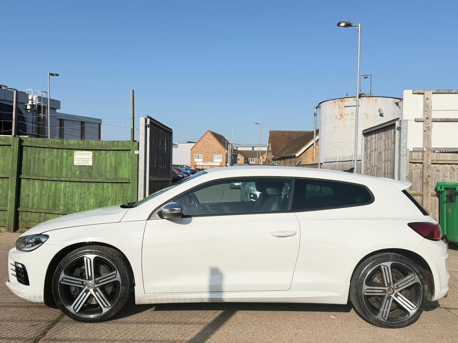 Used Volkswagen Scirocco 2016 for sale - 77768512: Photo 8