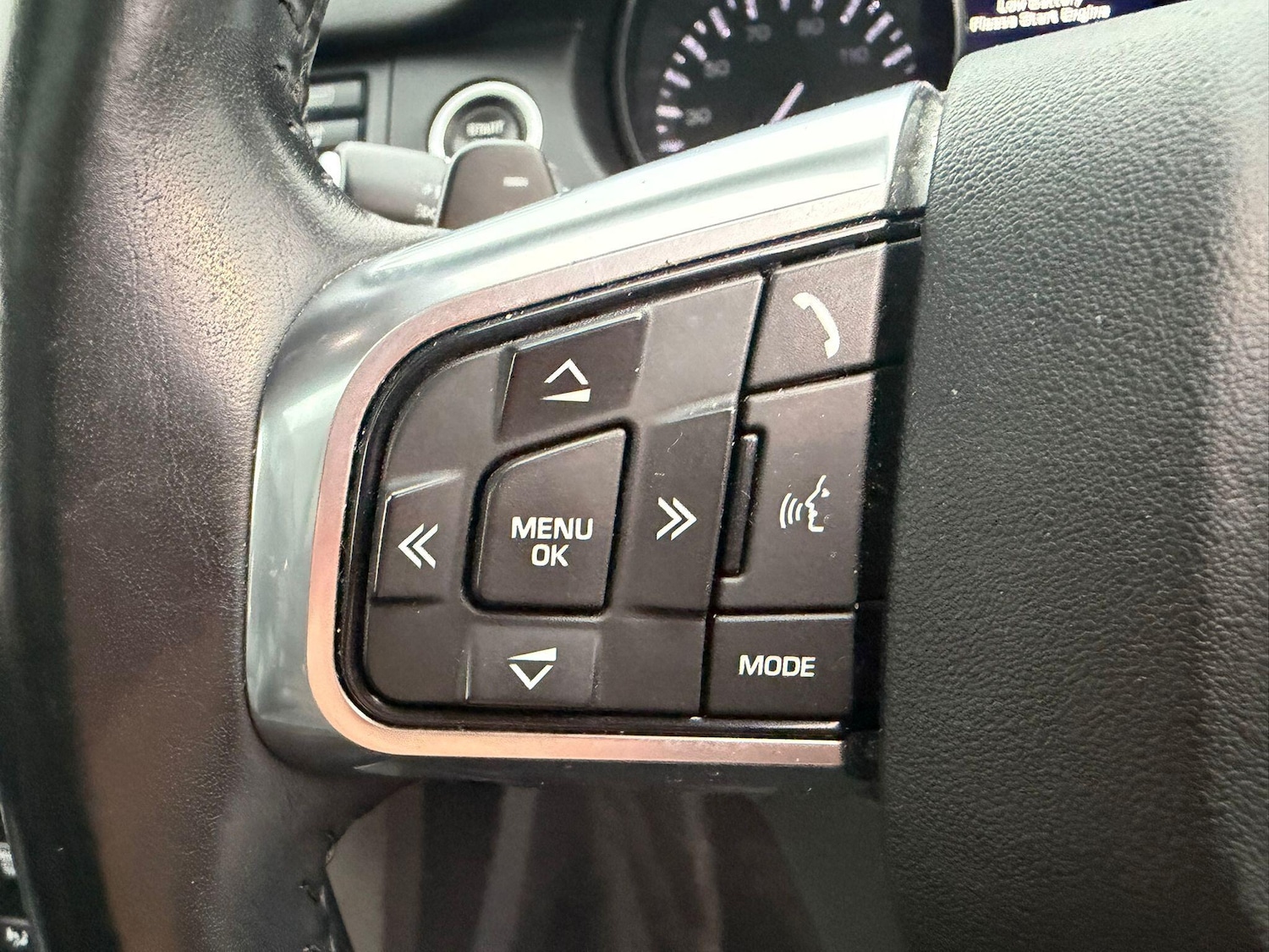 Used Land Rover Discovery Sport 2015 for sale - 77191708: Photo 22