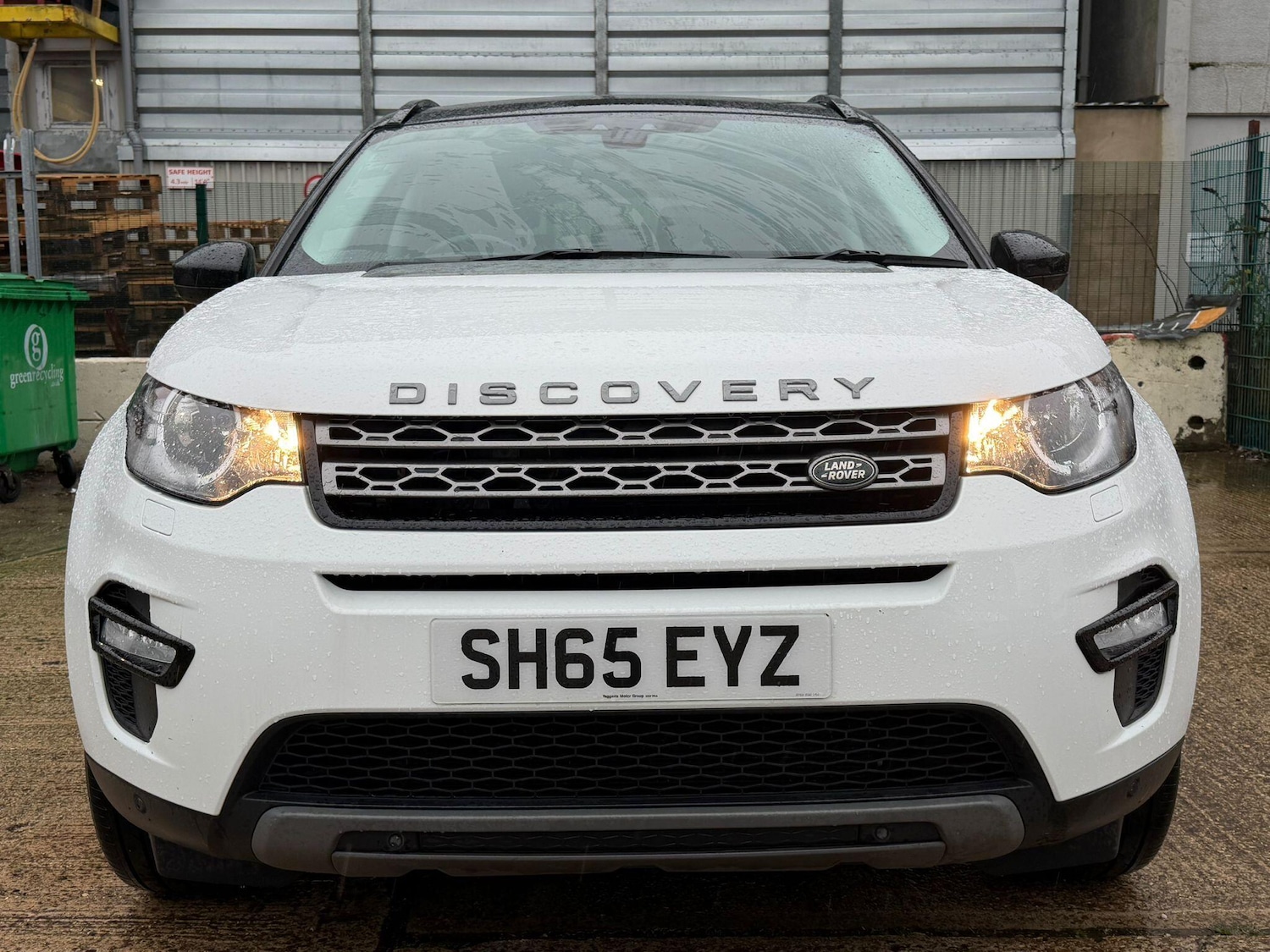 Used Land Rover Discovery Sport 2015 for sale - 77191708: Photo 3