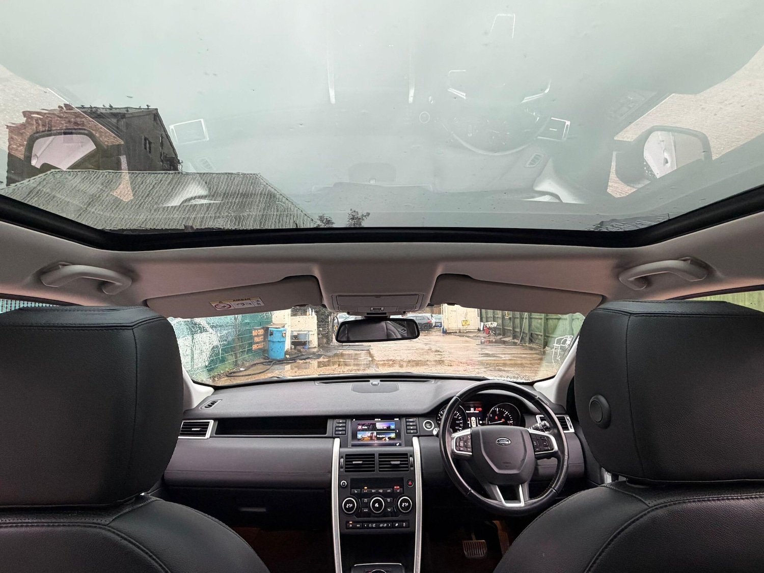 Used Land Rover Discovery Sport 2015 for sale - 77191708: Photo 4