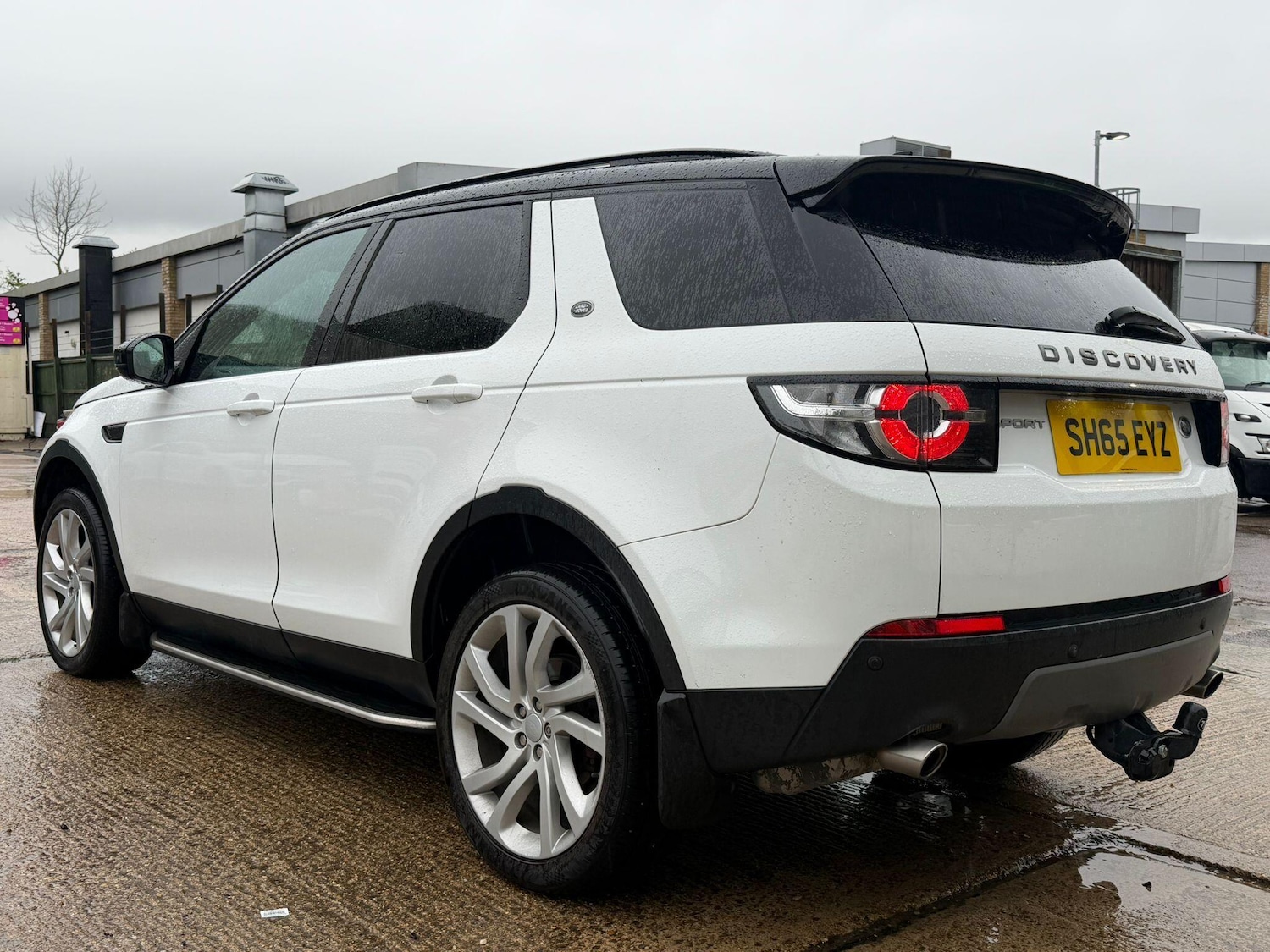 Used Land Rover Discovery Sport 2015 for sale - 77191708: Photo 6