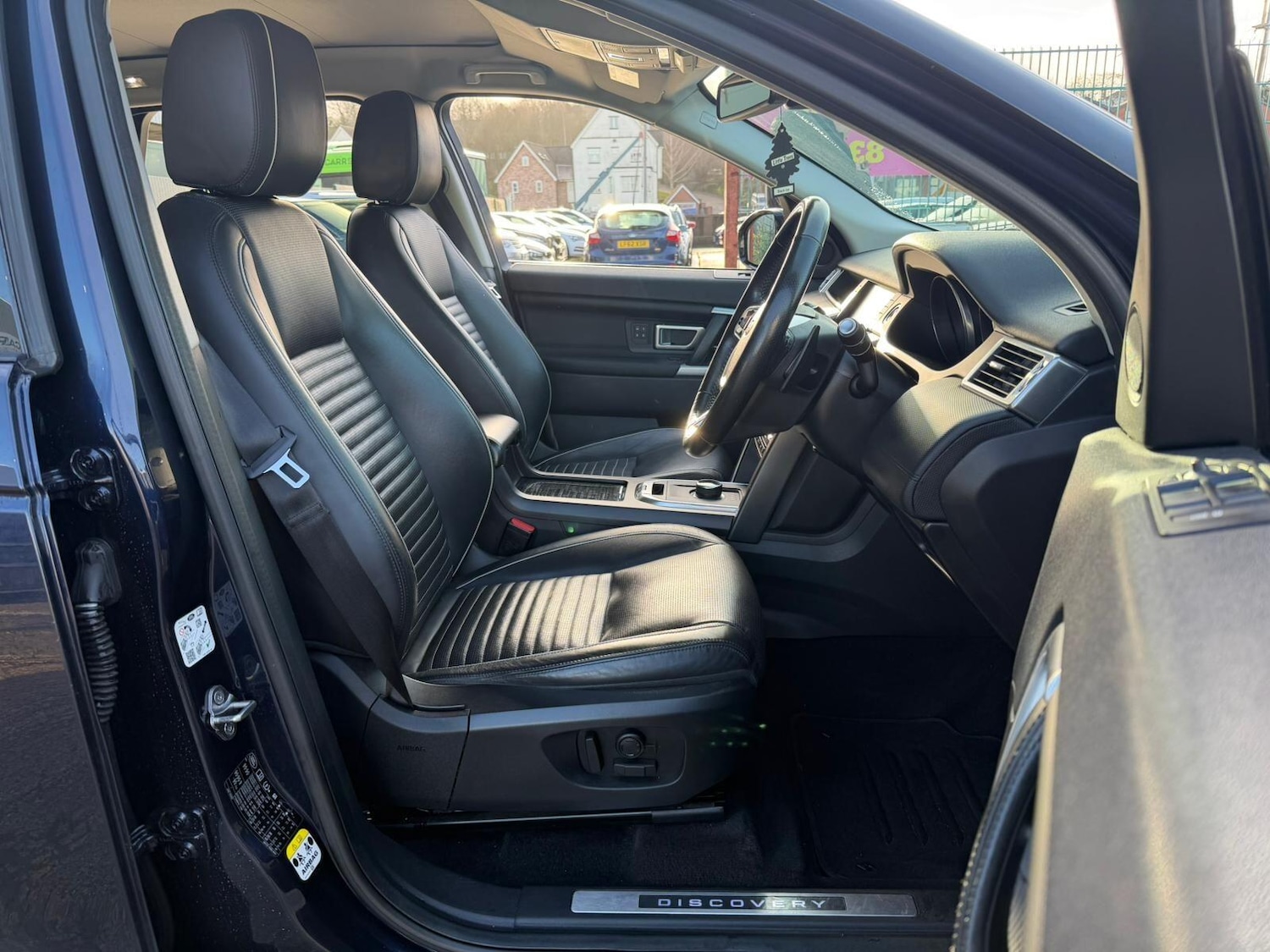 Used Land Rover Discovery Sport 2017 for sale - 77131694: Photo 15