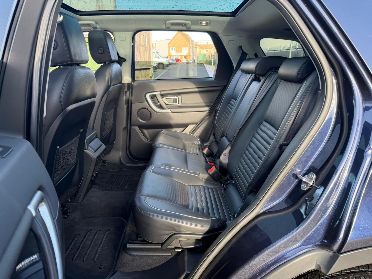 Used Land Rover Discovery Sport 2017 for sale - 77131694: Photo 23