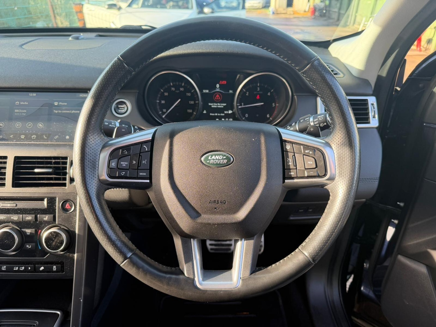 Used Land Rover Discovery Sport 2017 for sale - 77131694: Photo 32