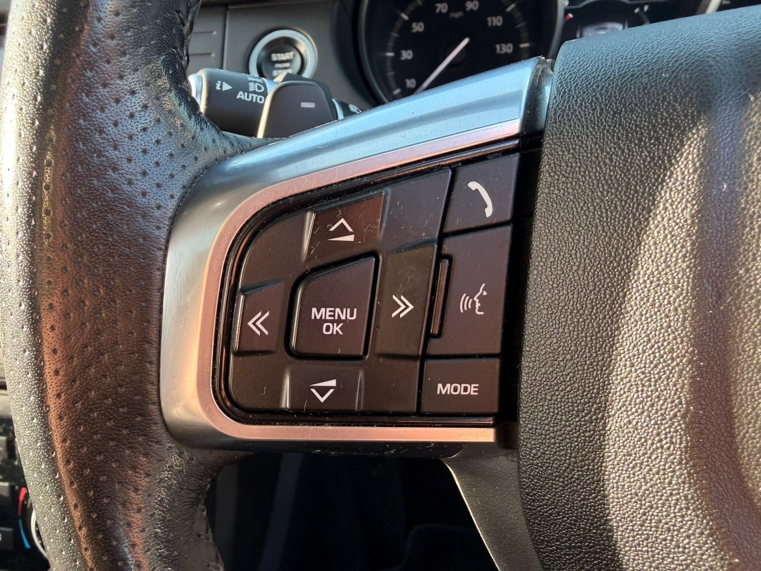 Used Land Rover Discovery Sport 2017 for sale - 77131694: Photo 33