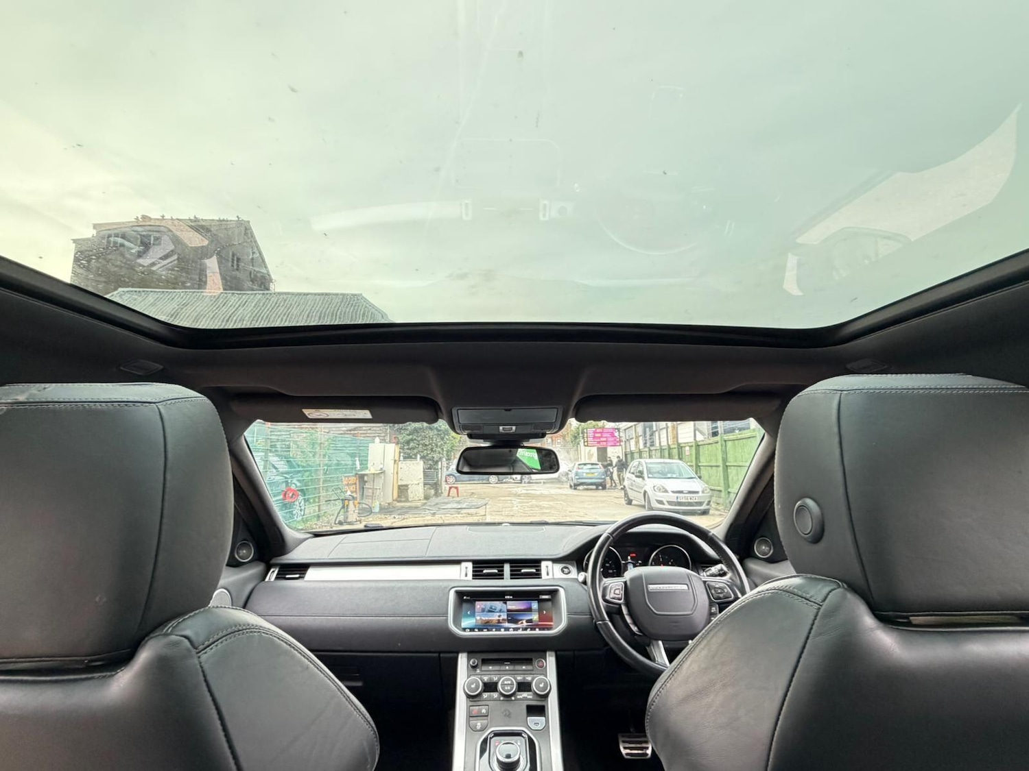 Used Land Rover Range Rover Evoque 2017 for sale - 77883318: Photo 2