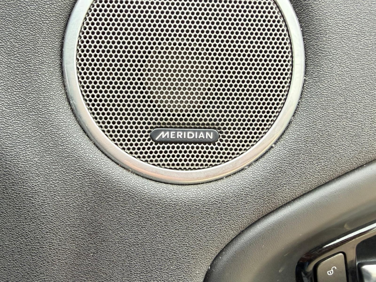 Used Land Rover Range Rover Evoque 2017 for sale - 77883318: Photo 4