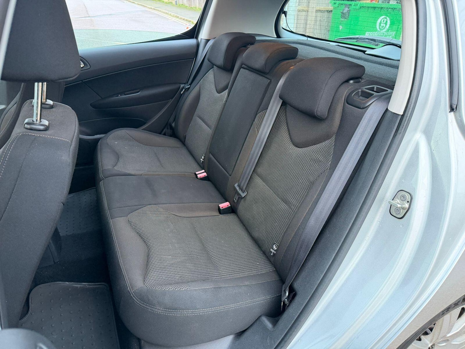 Used Peugeot 308 2013 for sale - 77646826: Photo 16