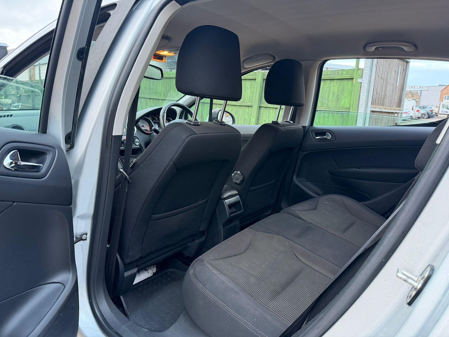 Used Peugeot 308 2013 for sale - 77646826: Photo 17