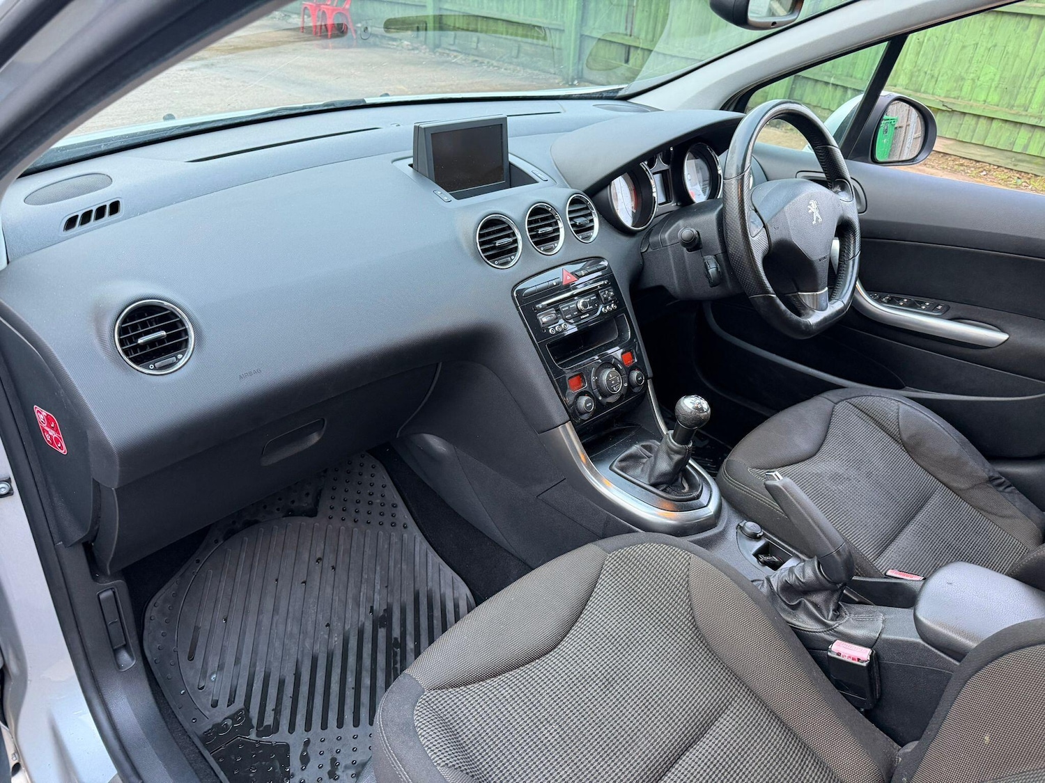 Used Peugeot 308 2013 for sale - 77646826: Photo 20