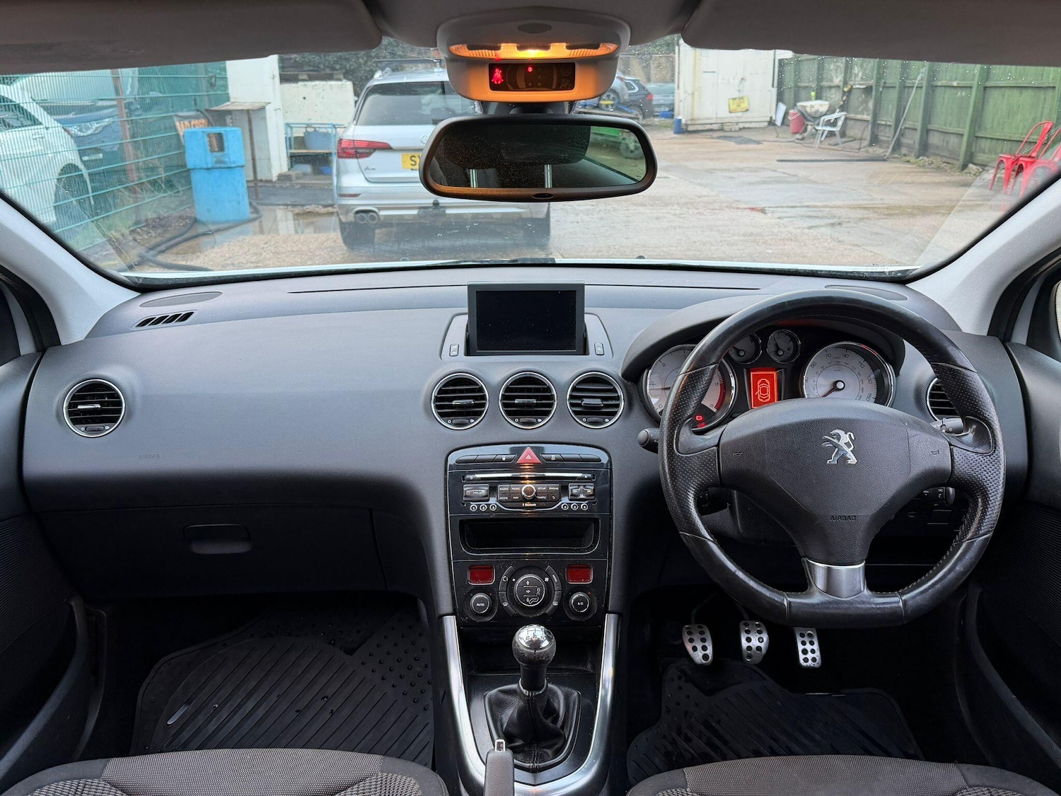 Used Peugeot 308 2013 for sale - 77646826: Photo 21