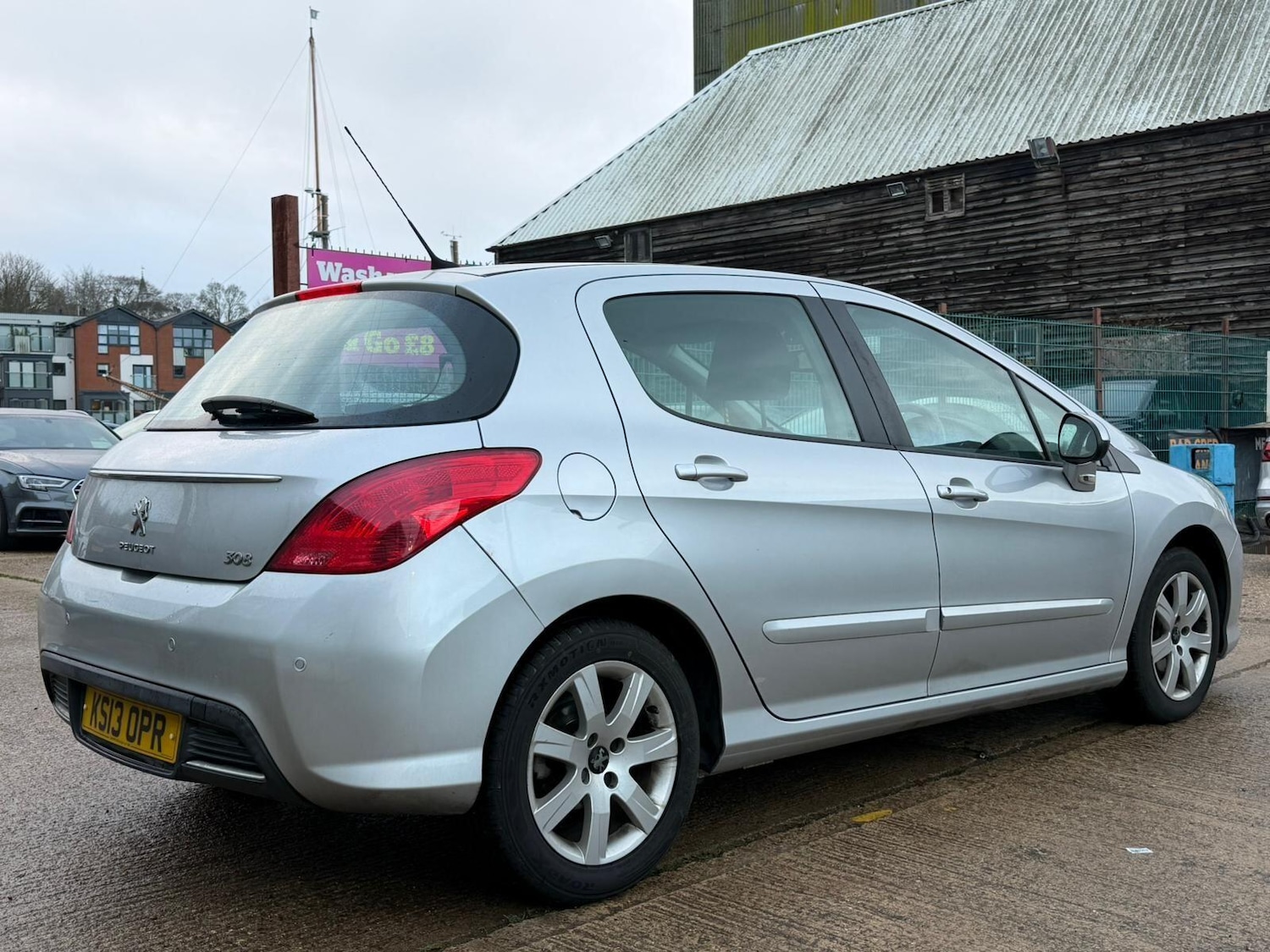 Used Peugeot 308 2013 for sale - 77646826: Photo 3