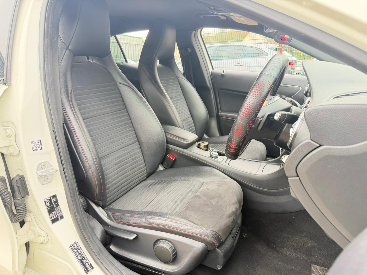 Used Mercedes-Benz GLA 2015 for sale - 77550727: Photo 19