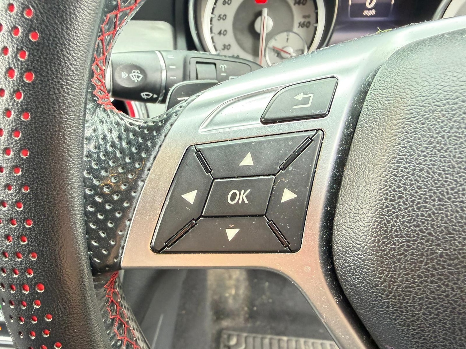 Used Mercedes-Benz GLA 2015 for sale - 77550727: Photo 27