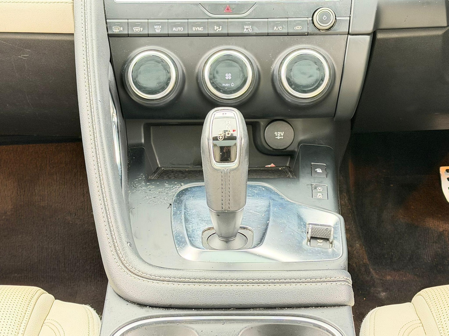 Used Jaguar E-Pace 2018 for sale - 77455781: Photo 14