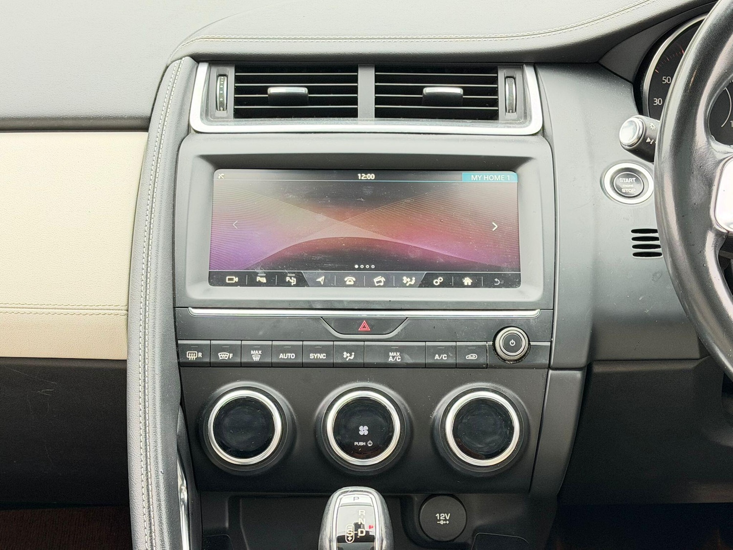 Used Jaguar E-Pace 2018 for sale - 77455781: Photo 18