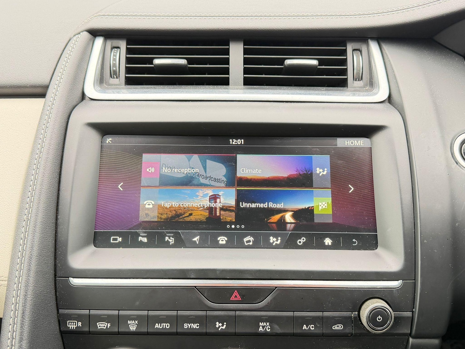 Used Jaguar E-Pace 2018 for sale - 77455781: Photo 27