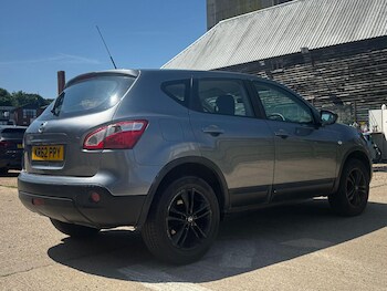 Used Nissan Qashqai 2013 for sale - 75720900: Photo