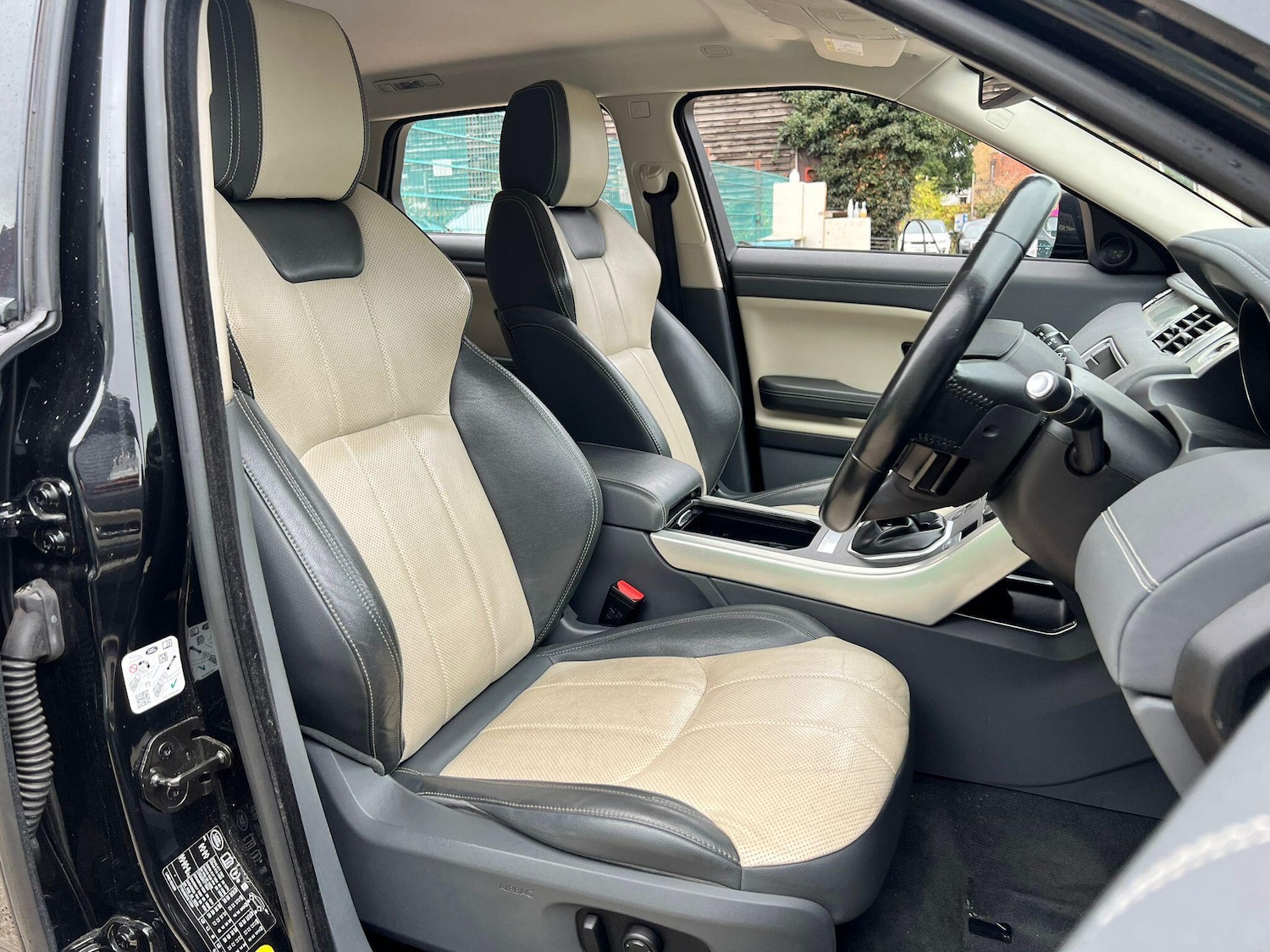 Used Land Rover Range Rover Evoque 2017 for sale - 76512797: Photo 12