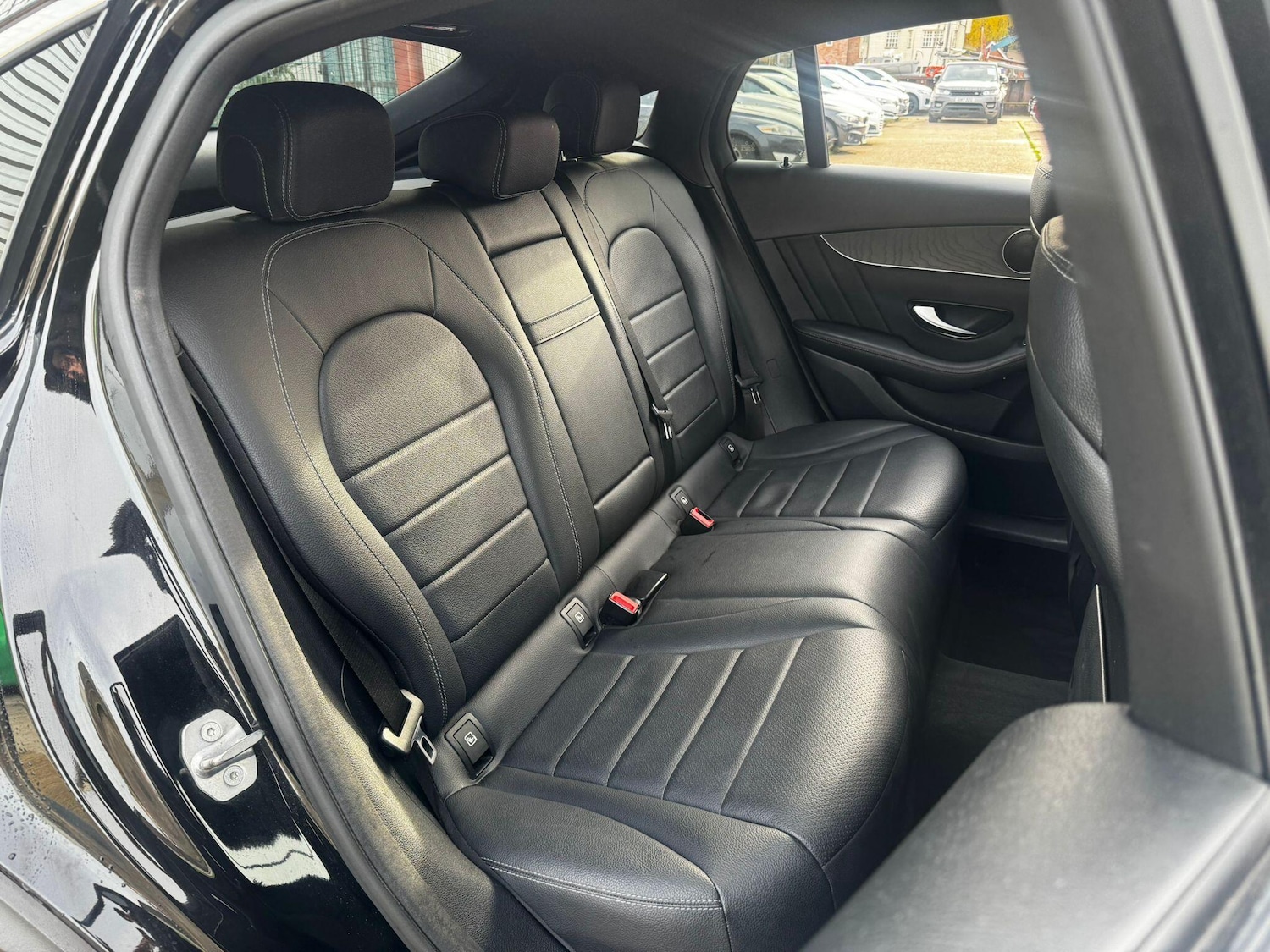 Used Mercedes-Benz GLC 2018 for sale - 76512945: Photo 17