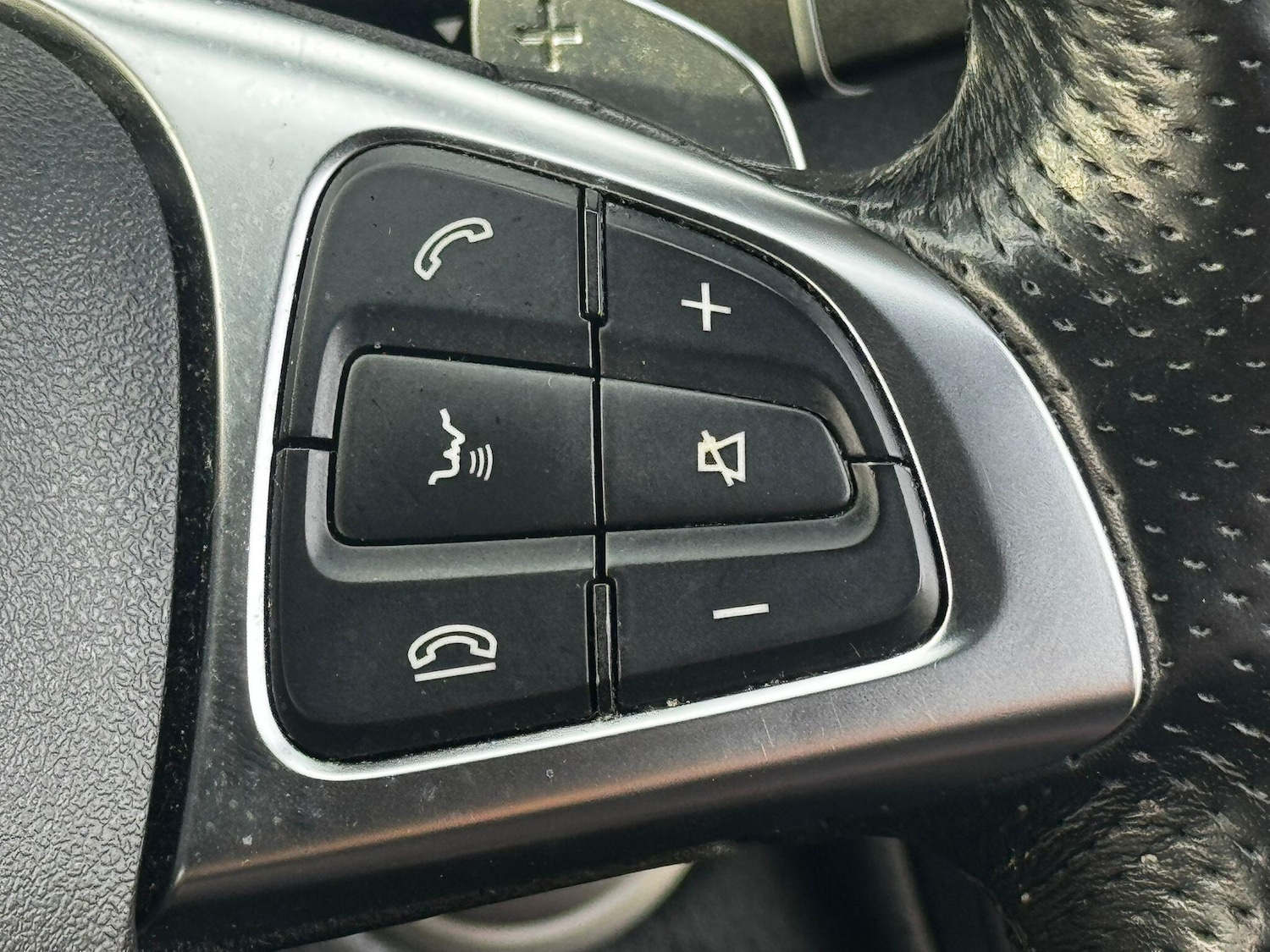 Used Mercedes-Benz GLC 2018 for sale - 76512945: Photo 27