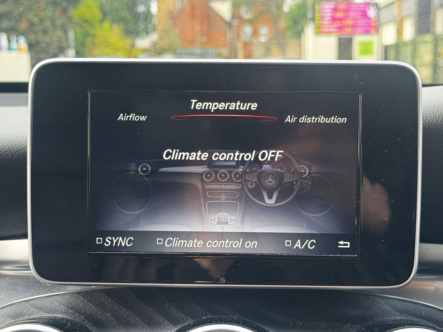 Used Mercedes-Benz GLC 2018 for sale - 76512945: Photo 30