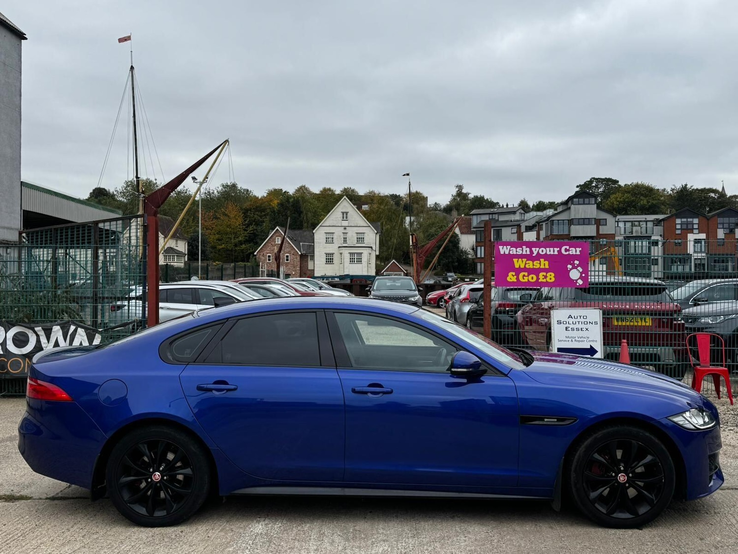 Used Jaguar XF 2018 for sale - 76989630: Photo 3