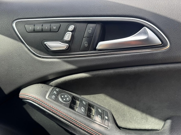 Used Mercedes-Benz A-Class 2015 for sale - 75492817: Photo 31