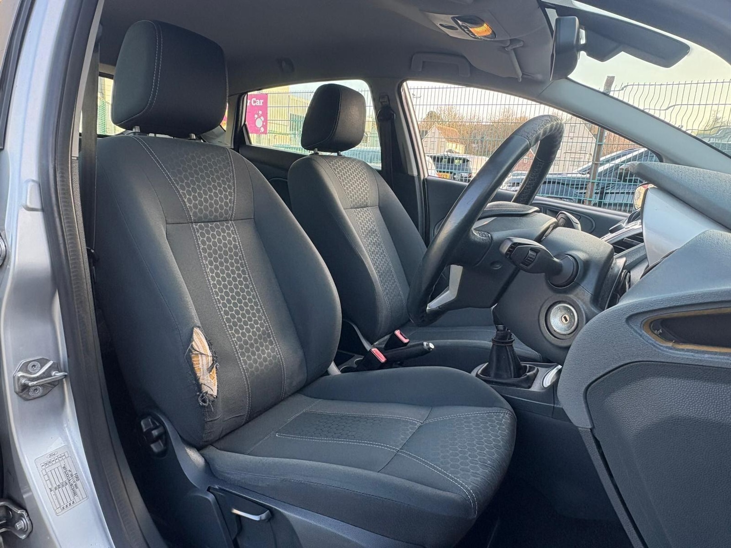 Used Ford Fiesta 2011 for sale - 77670361: Photo 11