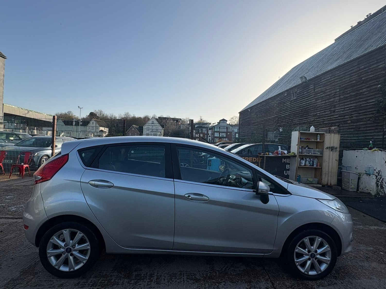 Used Ford Fiesta 2011 for sale - 77670361: Photo 2