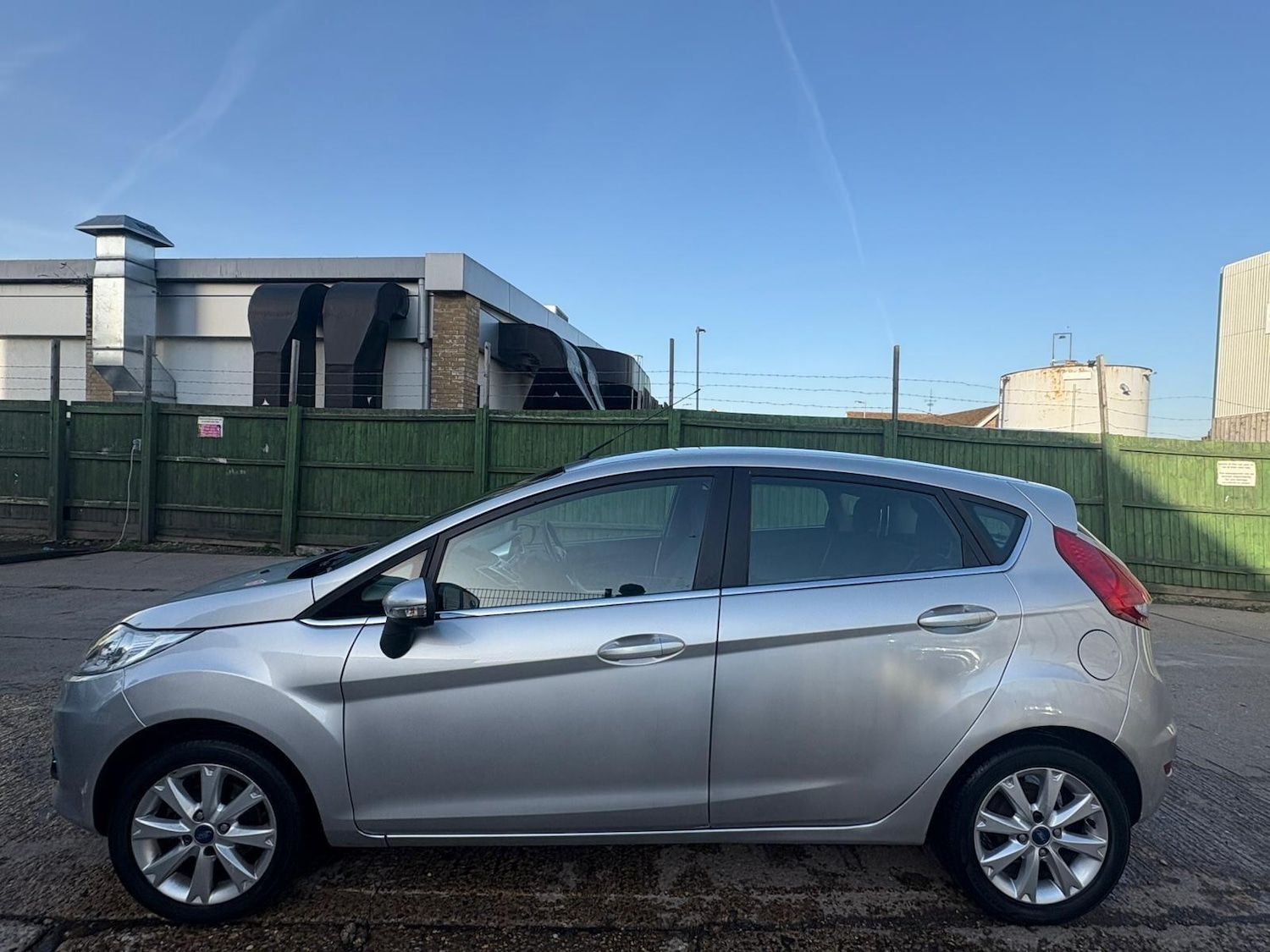 Used Ford Fiesta 2011 for sale - 77670361: Photo 6